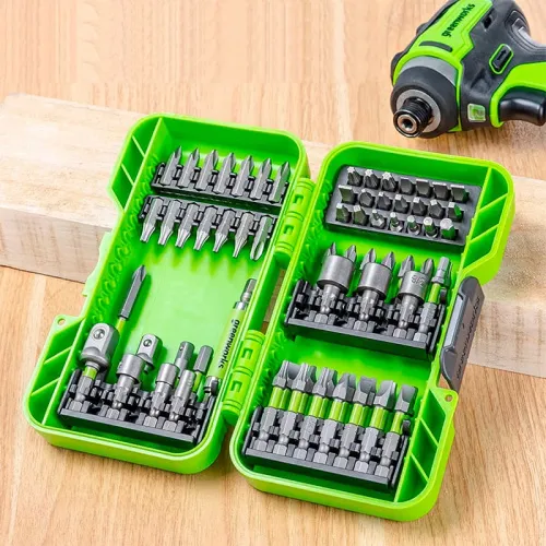 Набор бит, торцевых головок и адаптеров в кейсе Greenworks 2944407 (70 шт.) — детальное фото