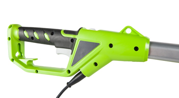 Высоторез – сучкорез 20 см электрический Greenworks GPS7220 720W — детальное фото