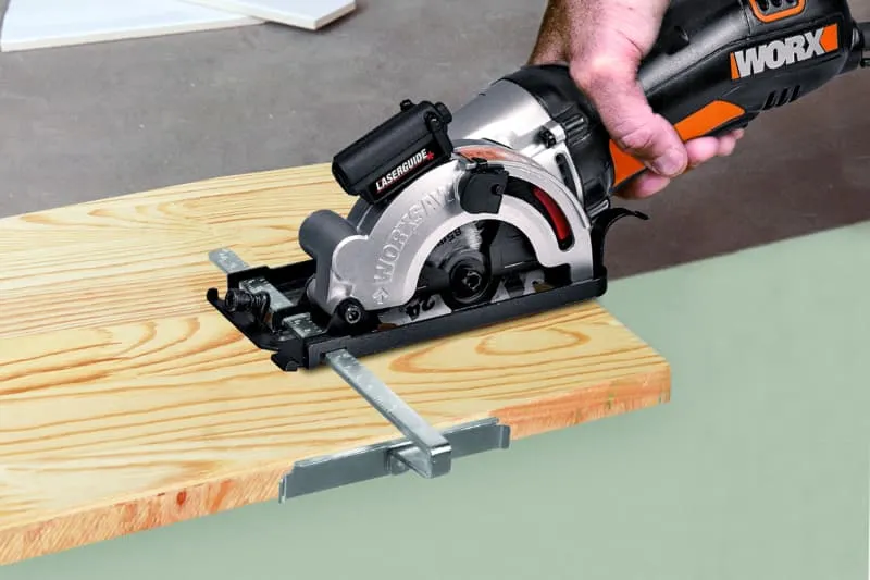 Дисковая пила WORX WX426 220V WORXSaw 400Вт 85мм электрическая — детальное фото